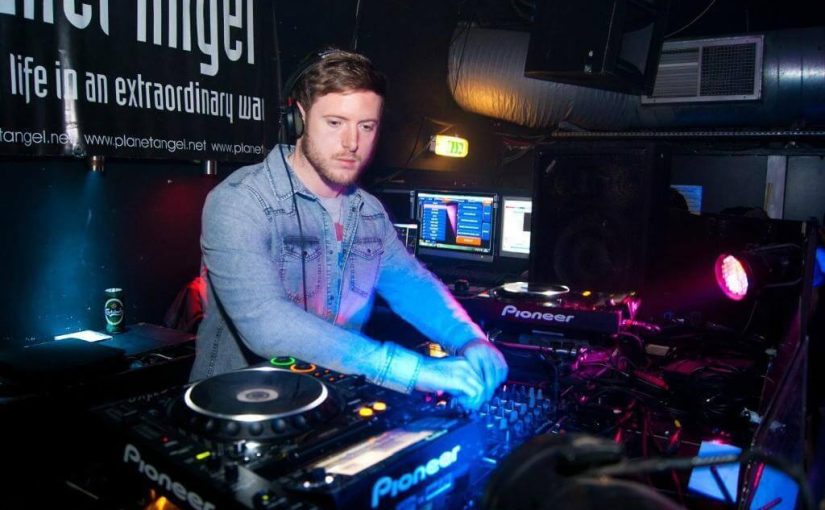 The Best Corporate Dj Services: Elevate Your Event With Style